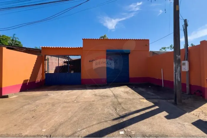 Oportunidade Residencial e Comercial no Bairro Teixeirão II