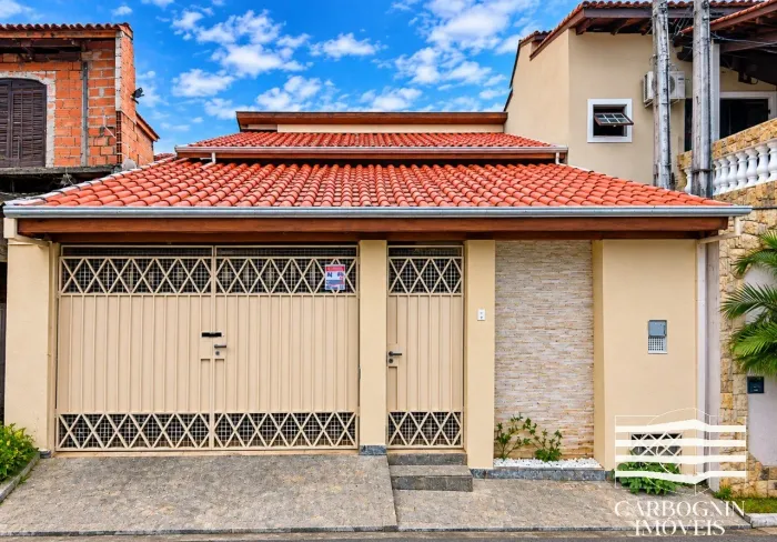 Casa a Venda no Borda da Mata em Caçapava