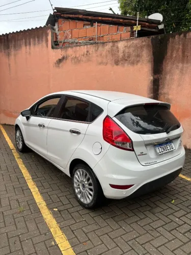 Ford Fiesta Tit./tit.plus 1.6 16V Flex Aut. 2015