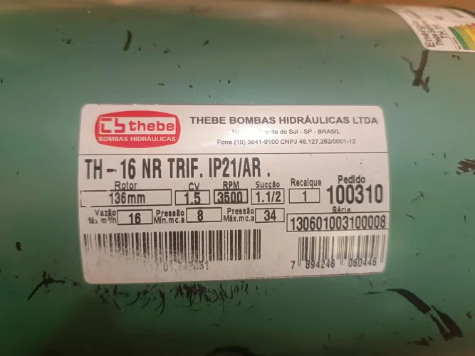Bomba hidráulica trifásica
