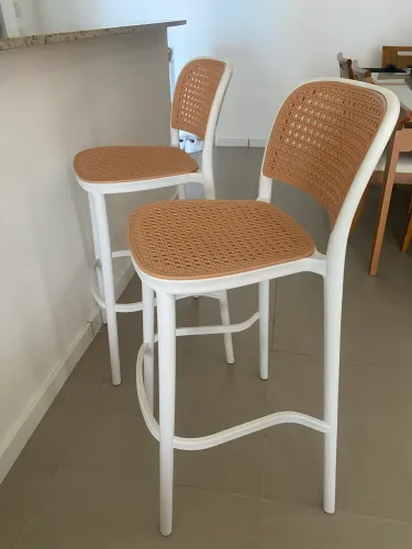 Par de Banquetas de Palhinha Branca - 75 cm | Lindas e em Excelente Estado