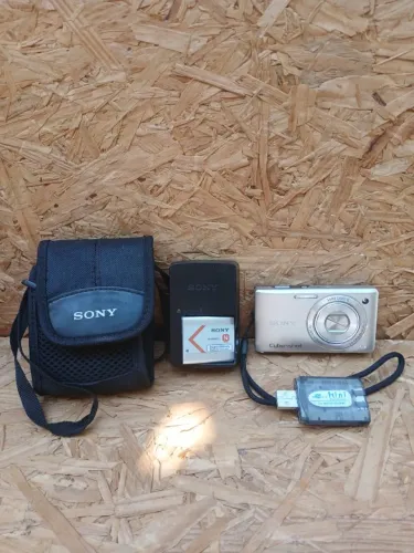 Camera cyber shot dsc w380 - G (cor preta e prata )