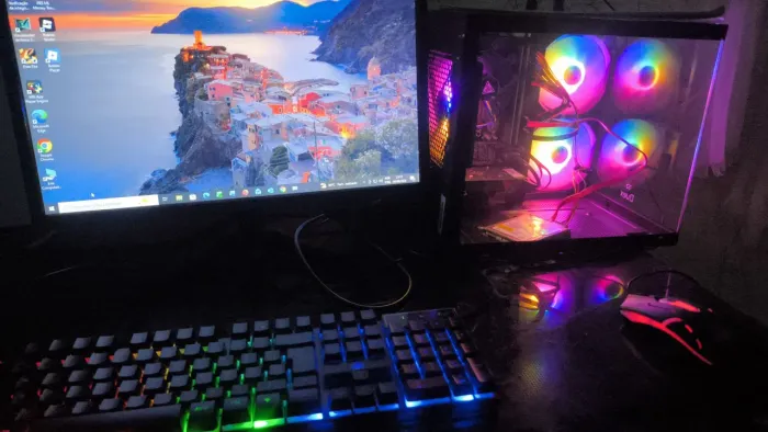 Vendo Pc game