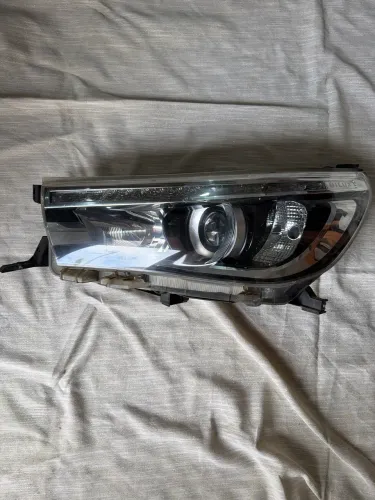 Farol SRX 2018-2020 lado Motorista/Esquerdo
