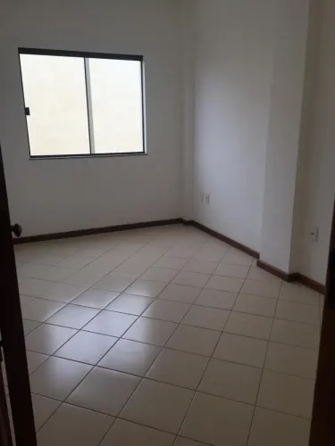 Alugo apartamento próximo à Faculdade Fainor