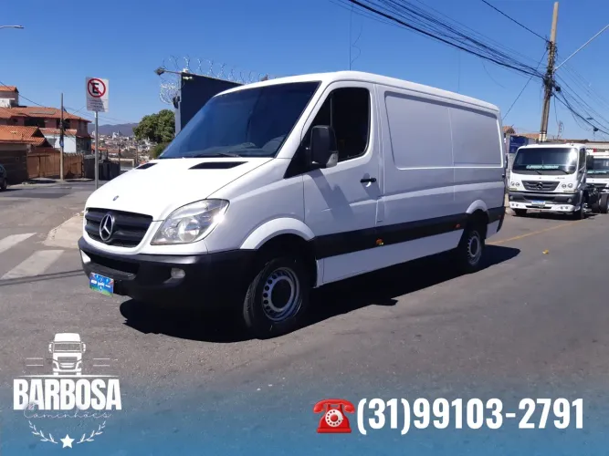 Mercedes-Benz Sprinter 311 Furgão Longo 2.2 Dies 2014