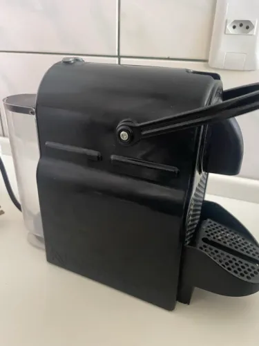 Original da Nespresso (especificamente o modelo Inissia).