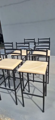 Banquetas quadradas