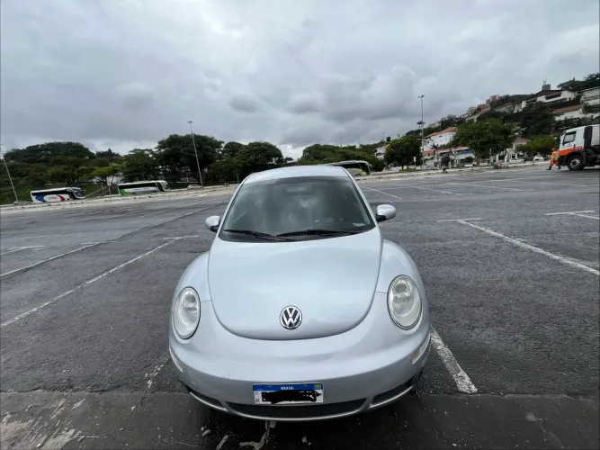 Volkswagen New Beetle 2.0 MI Mec./aut. 2009