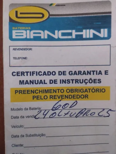 Bateria pra carro vendo ou troco.