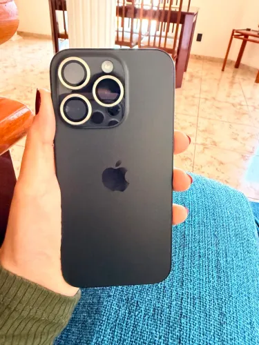 I phone 15 Pro 128gb - Preto