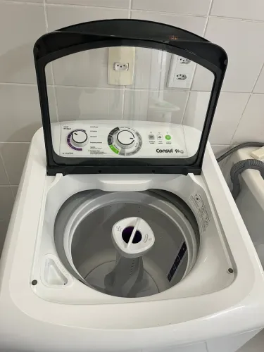 Máquina de Lavar 9kg
