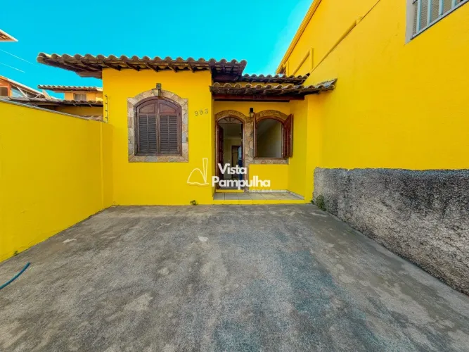 Casa Plana à venda | 75 m² | 2 quartos (1 suíte) | 2 vagas | Jd. Leblon | Belo Horizonte/M