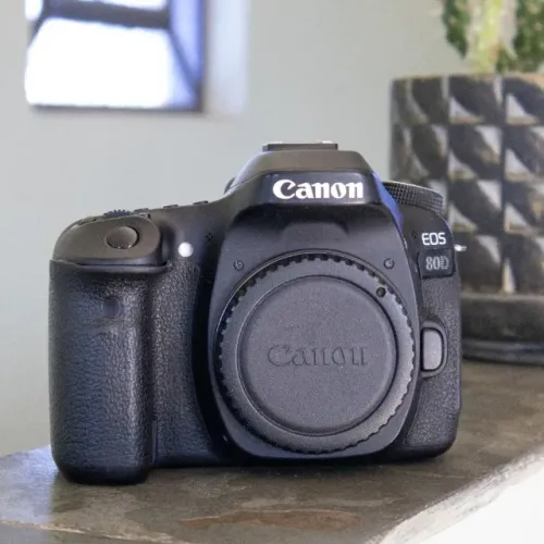 Canon 80D