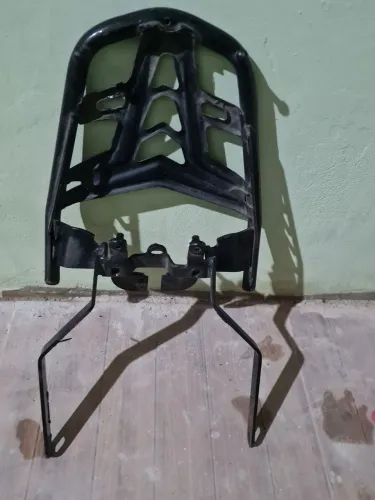 Suporte de baú biz