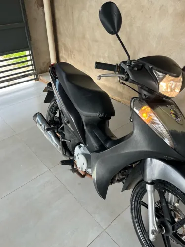Biz 125 EX 2012