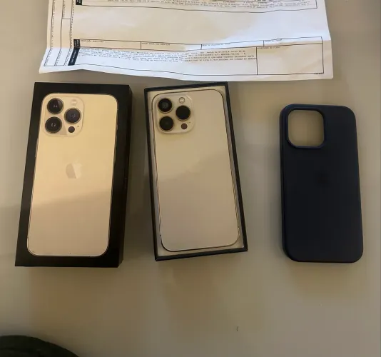 iPhone 13 Pro dourado semi novo único dono