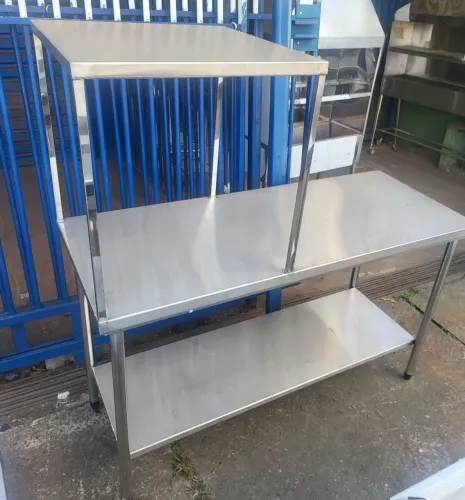 Mesa de inox com prateleira 1,50 Reforçada