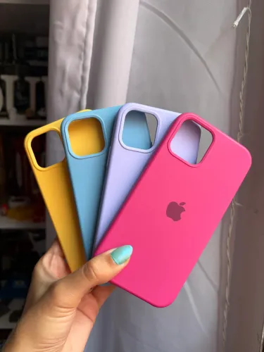 Kit 4 Capinhas silicone cores pastéis iPhone 12