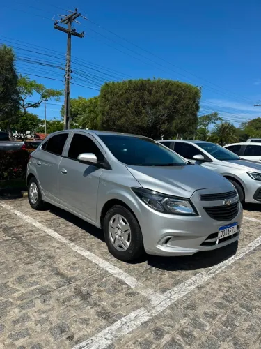 Chevrolet Onix JOY Hatch 1.0 8V Flex Mec. 4P 2018
