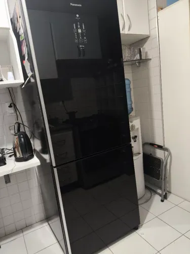 Geladeira Panasonic 480 L (tampo de vidro)