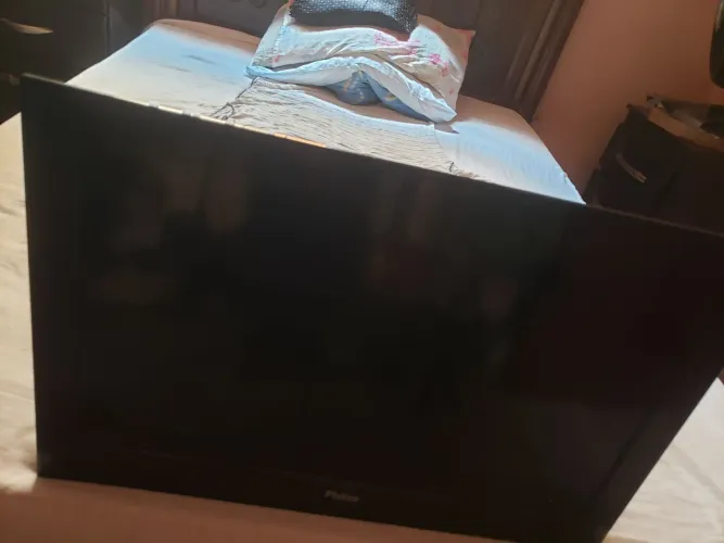 TV. Philco  24".