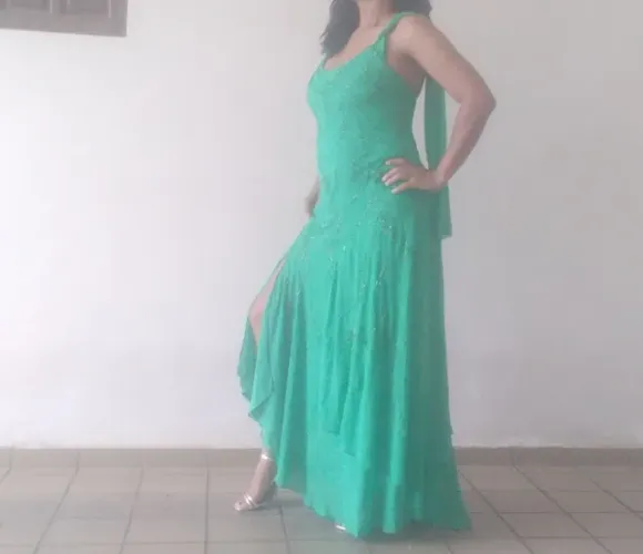 Vendo Vestido de Festa tamanho M 42