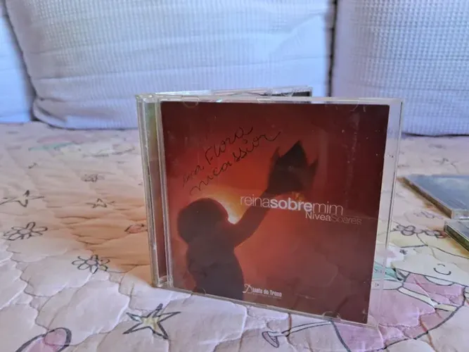 CDs Conjunto com 3 CDs da Cantora Nivea Soares