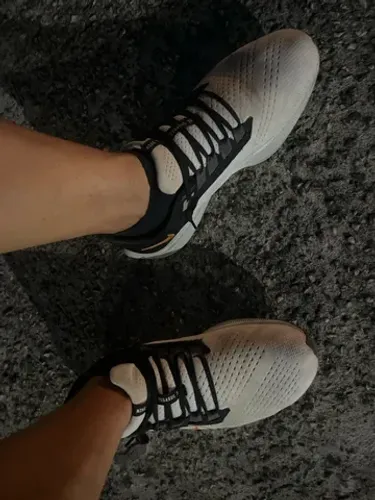 TÊNIS NIKE
