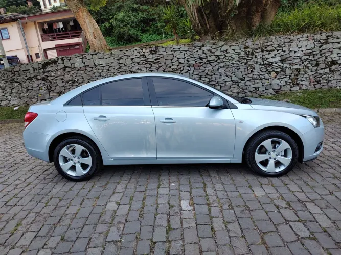 Cruze Sedan LT 1.8 Aut. 2013-IMPECAVEL