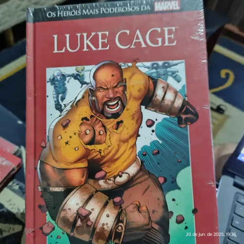 Marvel Capa Vermelha nr 11, Luke Cage. Novinho