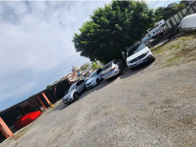 Alugo box mensal ( Garagem ) no bairro estreito rs 300 mensal