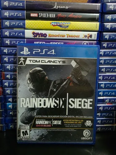 Rainbow Six Siege - Edição Deluxe - PS4