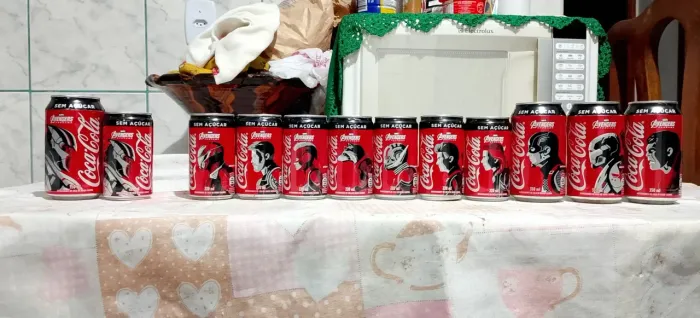 Latinhas Vingadores Ultimato Coca-Cola