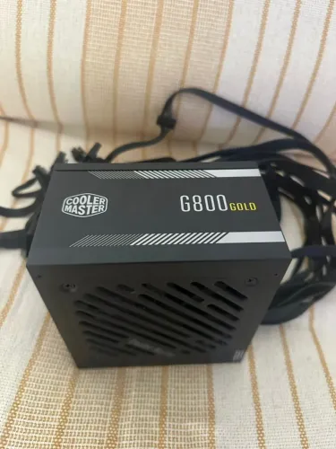 Fonte Cooler Master 800W + 80plus gold 