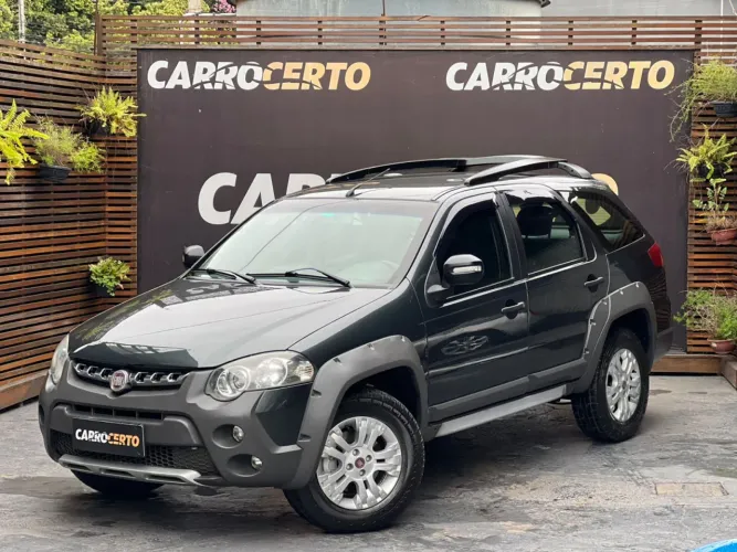Fiat Palio Weekend Adventure Locker 1.8 Flex 2013