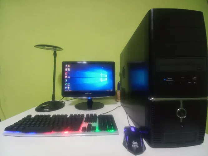 Computador Desktop PC 