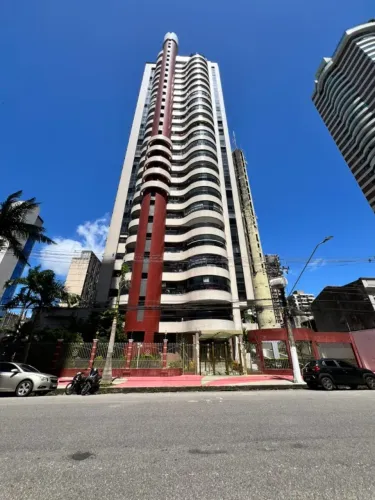 Apto, 365m², 4 suítes, 2 vgs no Ed. Torre de Alhambra