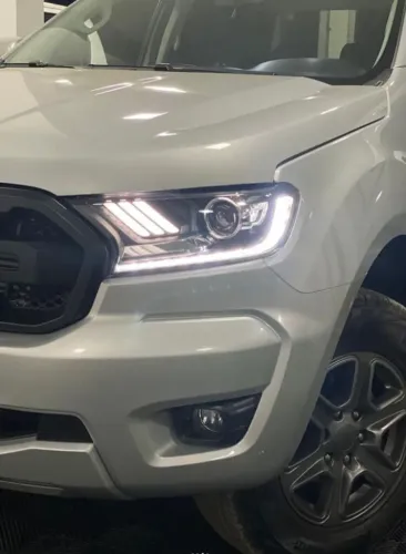 FAROL FORD RANGER MUSTANG NOVO LACRADO