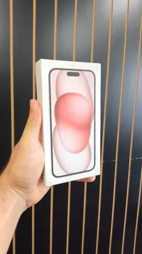 **iPhone 15 plus Rosa LACRADO OFERTA IMPERDÍVEL