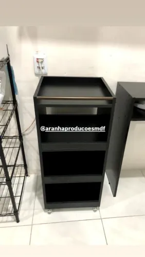 Carrinho Auxiliar Preto com Rodinhas