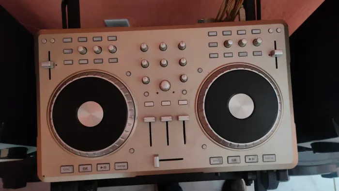 Controladora Numark