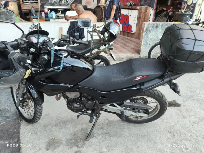 Vendo NX Falcon 400cc