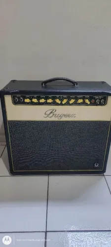 Amplificador bugera vintage V55 infinium válvulado