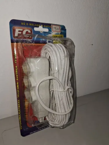 Extensão 10 metros com 3 tomadas FC