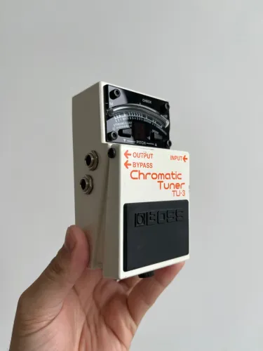 BOSS TU-3 Chromatic Tuner (seminovo)