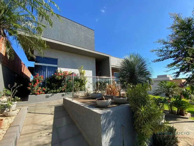 Casa à Venda no Condomínio Royal Boulevard Residence & Resort em Ibiporã
