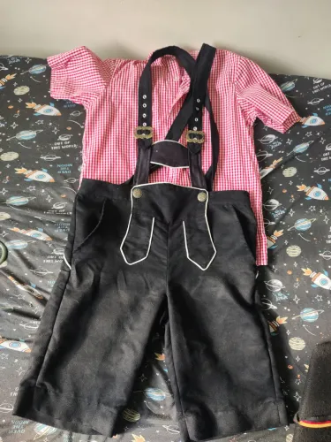 Traje alemão infantil 