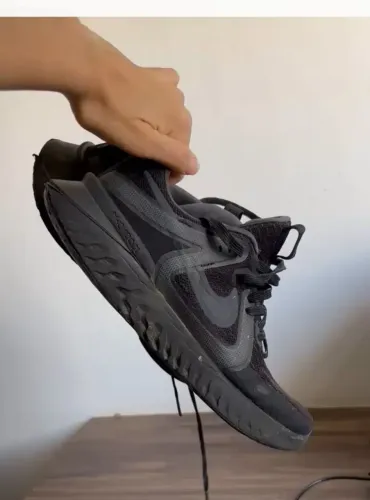 Tênis Nike Masculino esportivo 