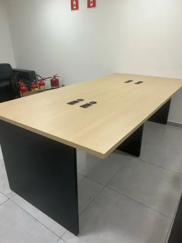 Estação de trabalho toda em MDF NOVA